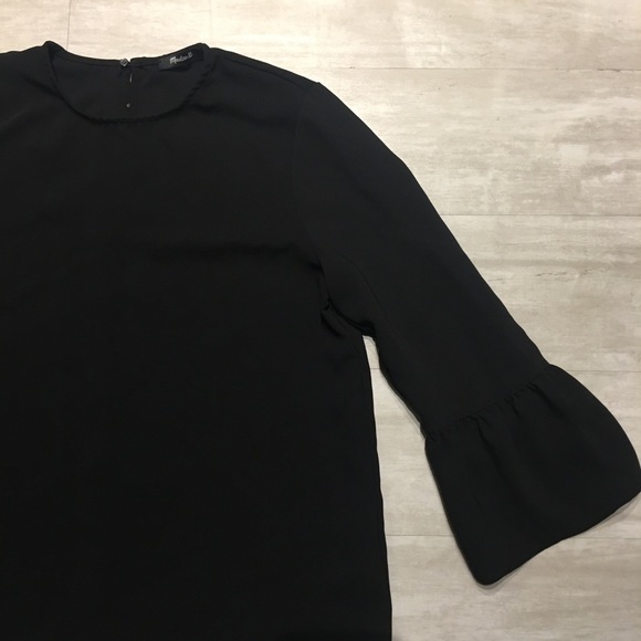 MW Bell-Sleeve Top - Picture 3 of 4